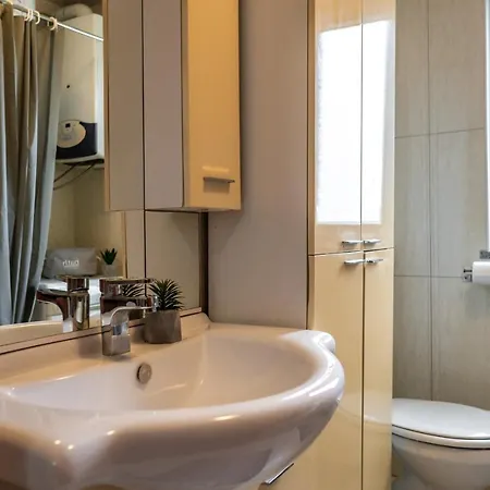 With A Parking Space - 21369 Apartment Pula