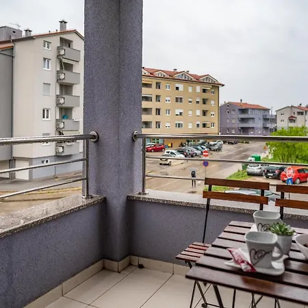 Apartment With A Parking Space - 21369 *